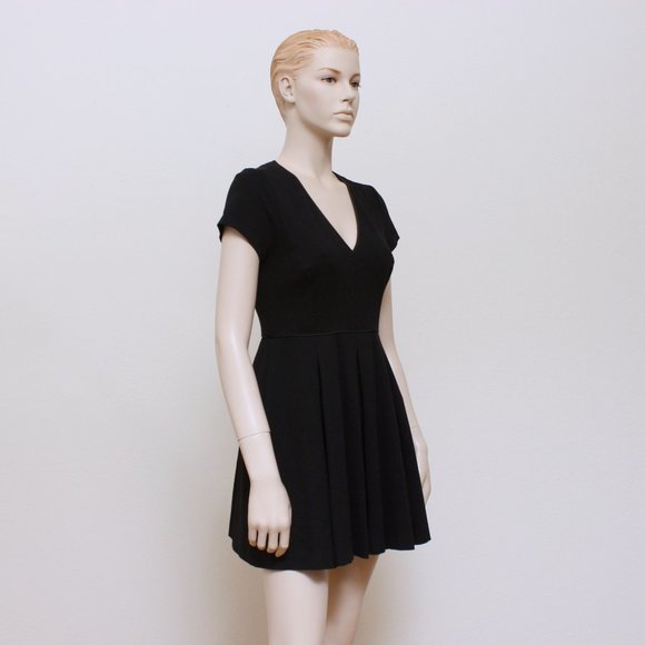 Banana Republic Ponte Fit & Flare Dress - Picture 3 of 11